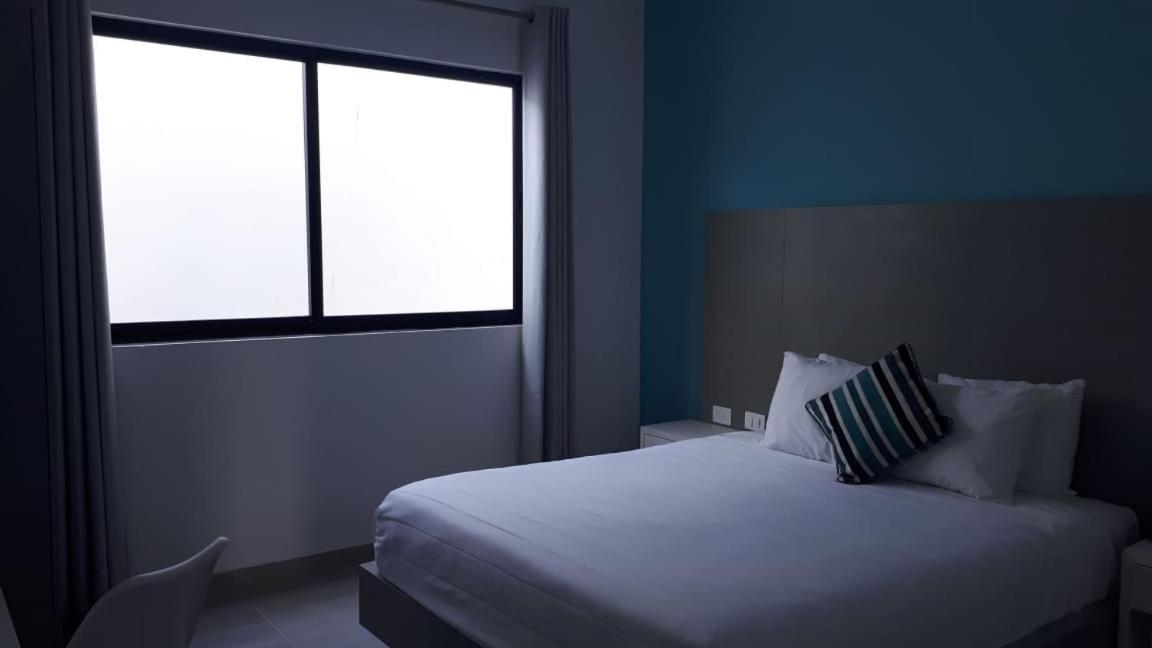 We Express Hotel Playa Del Carmen (Adults Only) Zewnętrze zdjęcie